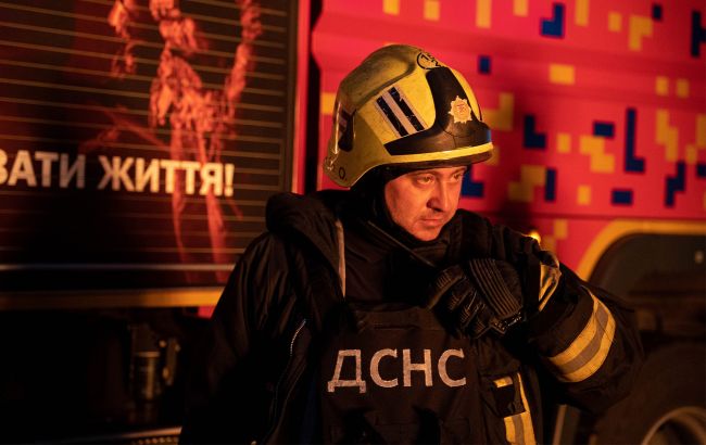 Киев оказался под ударом баллистических ракет: вспыхнули пожары