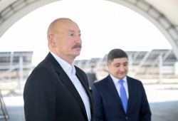 Алиев предупредил Армению об энергокризисе и предложил помощь