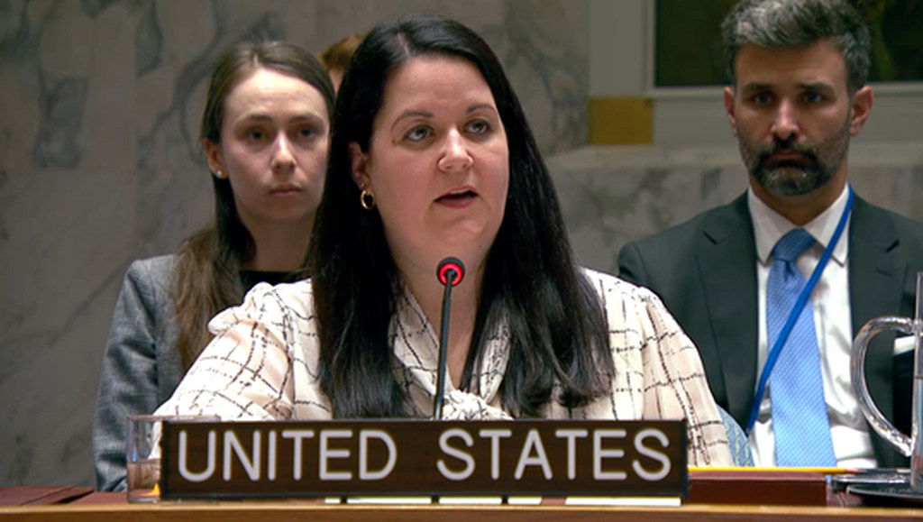 США обвинили хуситов в попытке перекрыть Красное море