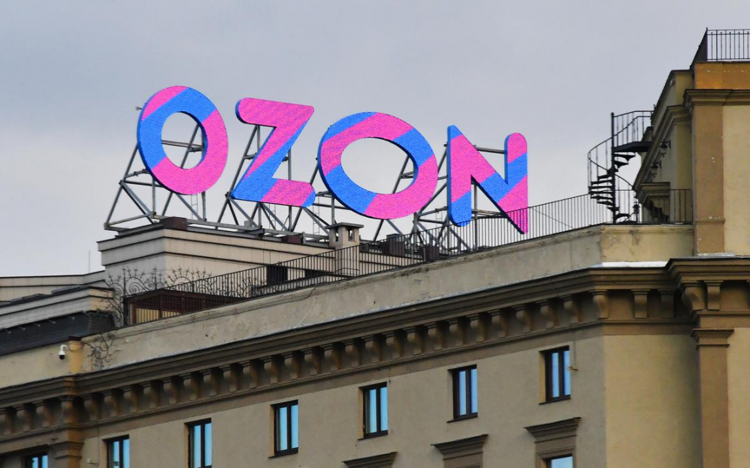 Дроны атаковали логистические центры Ozon