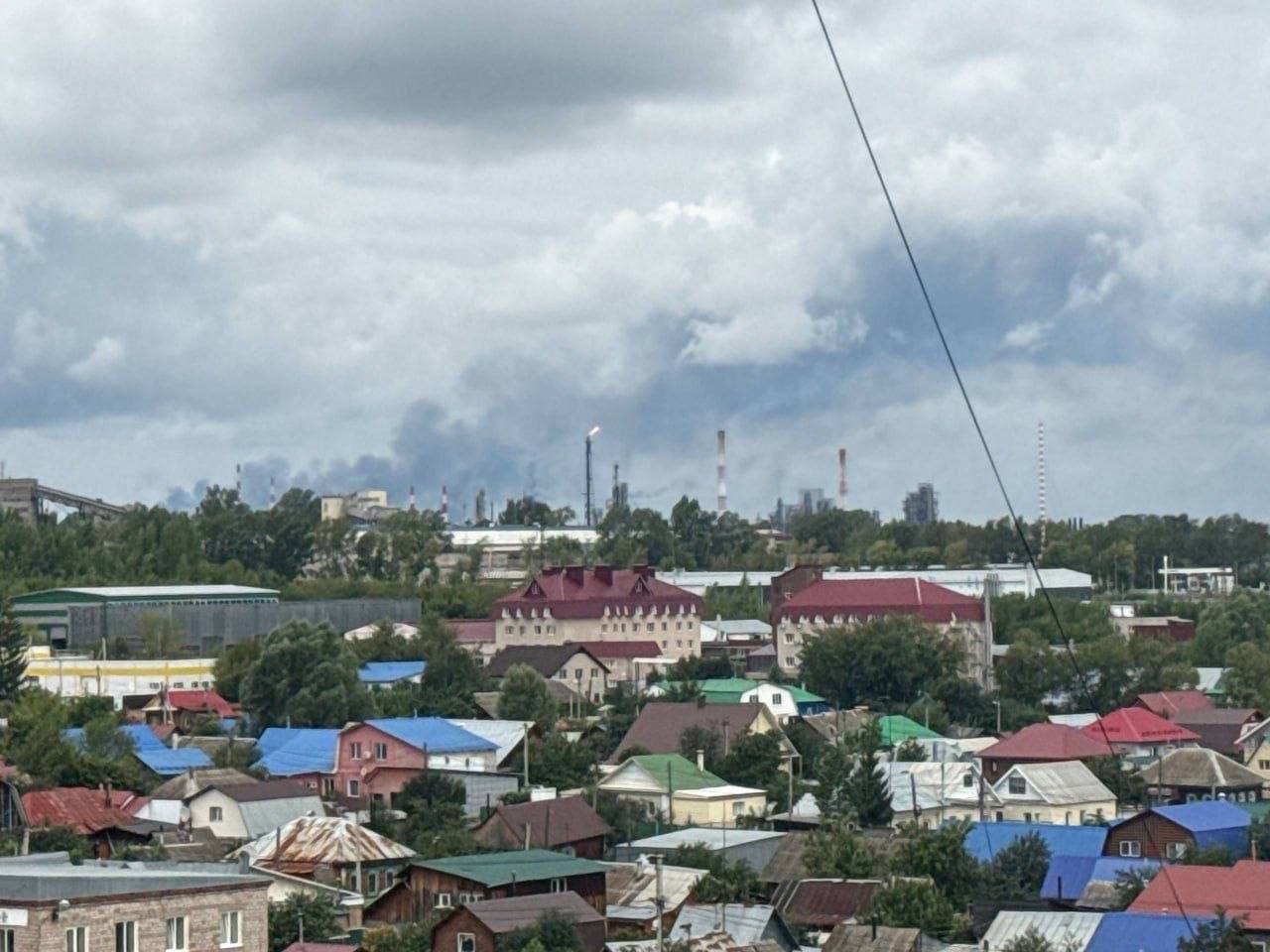 Дроны поразили очередной НПЗ в России