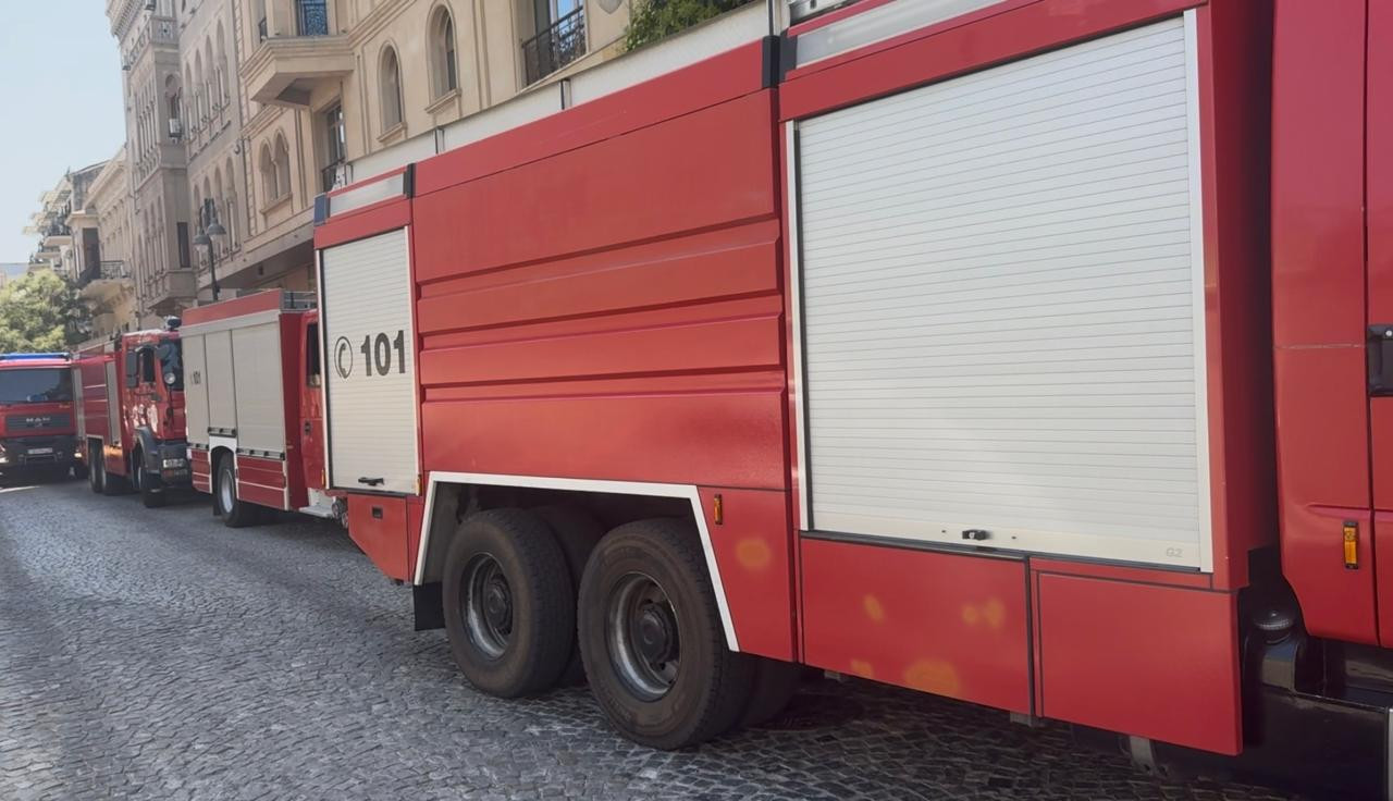 Во время пожара в ресторане на «Торговой» дымом отравились 6 человек 3 Во время пожара в ресторане на «Торговой» дымом отравились 6 человек