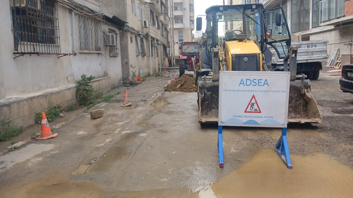 В Ясамальском районе произошла авария на водопроводе