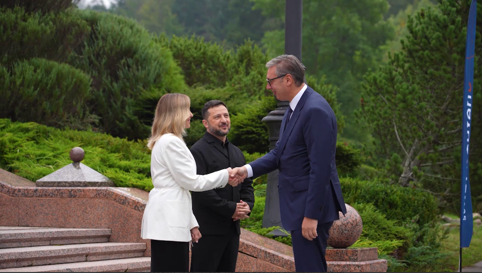 Зеленский объявил о запуске «Карпатской восьмерки»