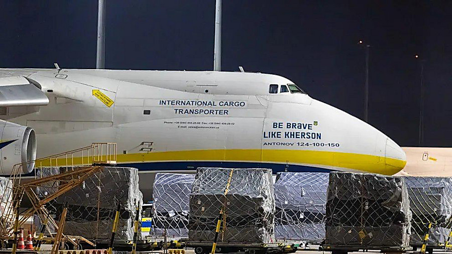 Великобритания и страны Балтии вызвали дипломатов России из-за Лейпцига