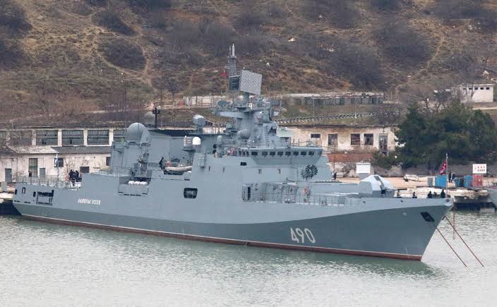 ГУР заявило об ударе по фрегату «Адмирал Эссен»