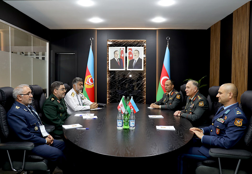 Азербайджан и Иран сверили планы по военному сотрудничеству