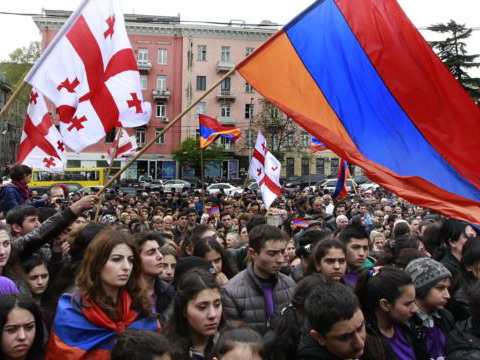 От старой одежды до старых идей: диаспора, «Арцах» и «Джавахк»