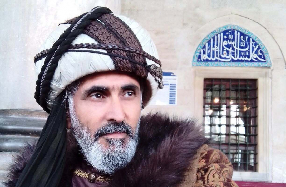 Азербайджан объявил в международный розыск актера сериала Diriliş Ərtoğrul