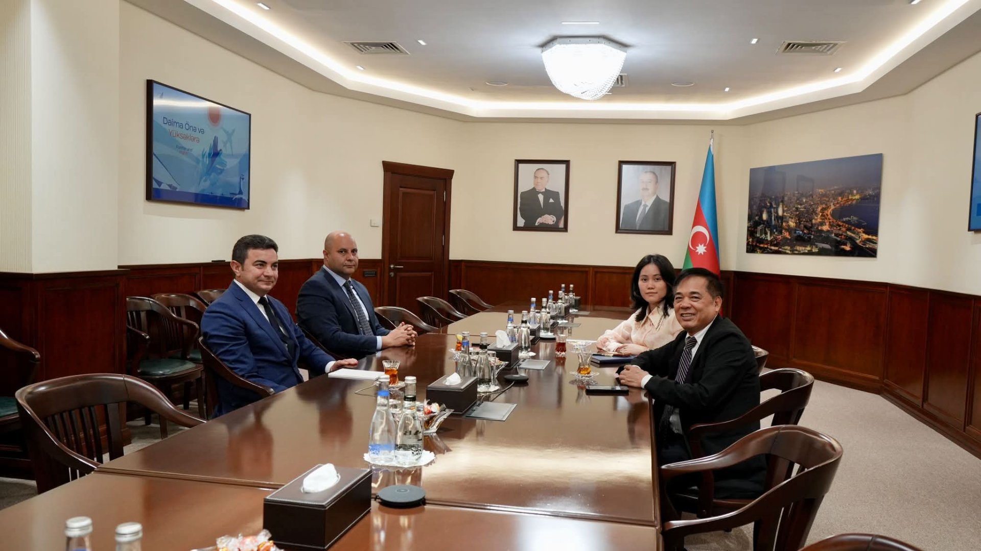 Азербайджан и Вьетнам могут наладить прямое авиасообщение