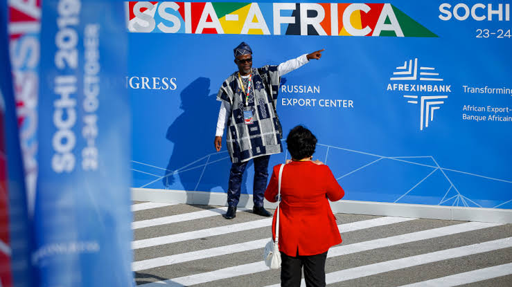 Africa Intelligence: Москва готовит новую политическую сеть от Африки до Латинской Америки