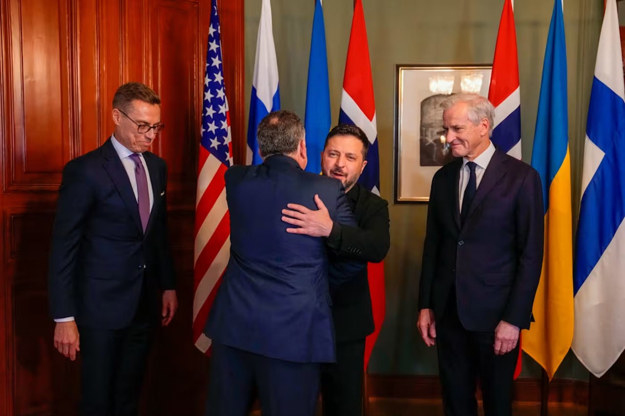 Европу оттеснили от переговоров по Украине, и теперь она спорит, как вернуться за стол 1 Европу оттеснили от переговоров по Украине, и теперь она спорит, как вернуться за стол