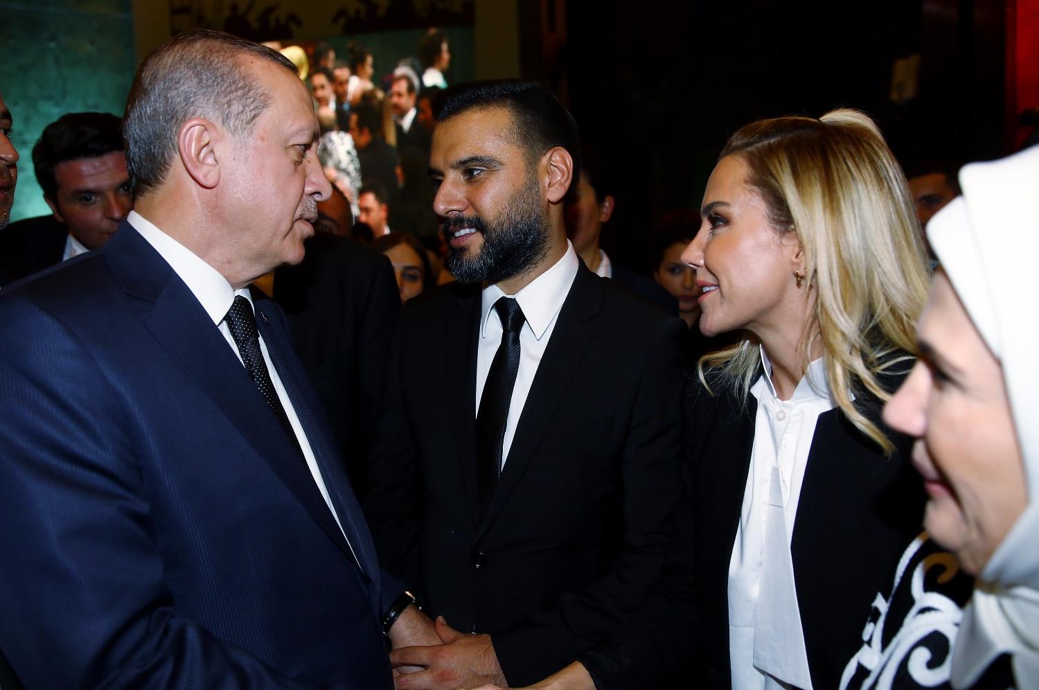 Alişan, Cumhurbaşkanı Erdoğana evlilik sözü verdi Alişan, Cumhurbaşkanı Erdoğana evlilik sözü verdi